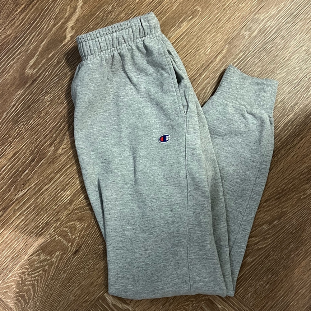 Champion sweatpants size S